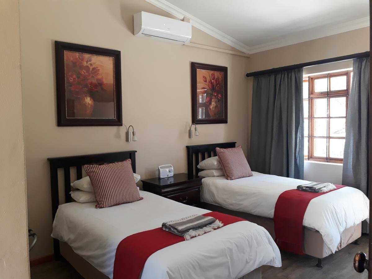 17 On Bird Guest House Beaufort West Bagian luar foto