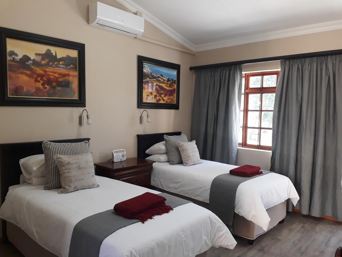 17 On Bird Guest House Beaufort West Bagian luar foto