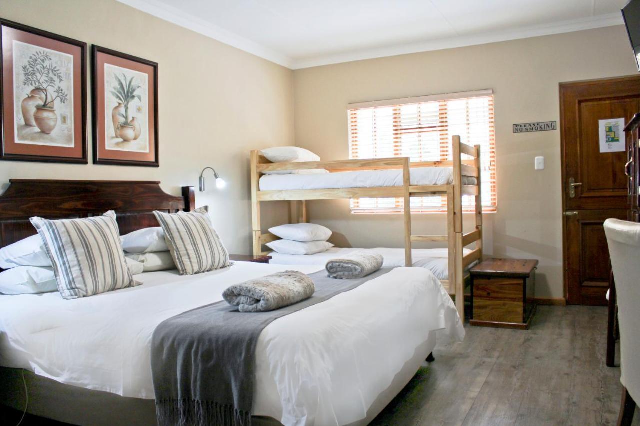 17 On Bird Guest House Beaufort West Bagian luar foto