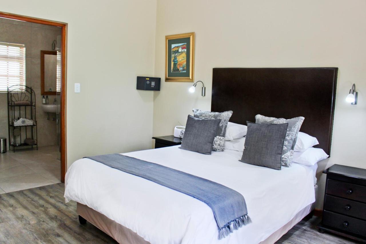 17 On Bird Guest House Beaufort West Bagian luar foto