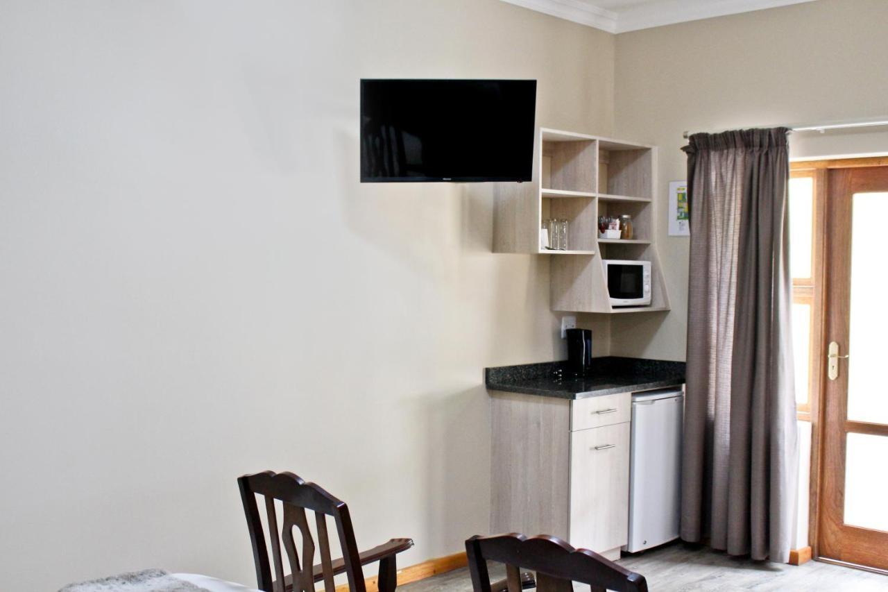 17 On Bird Guest House Beaufort West Bagian luar foto