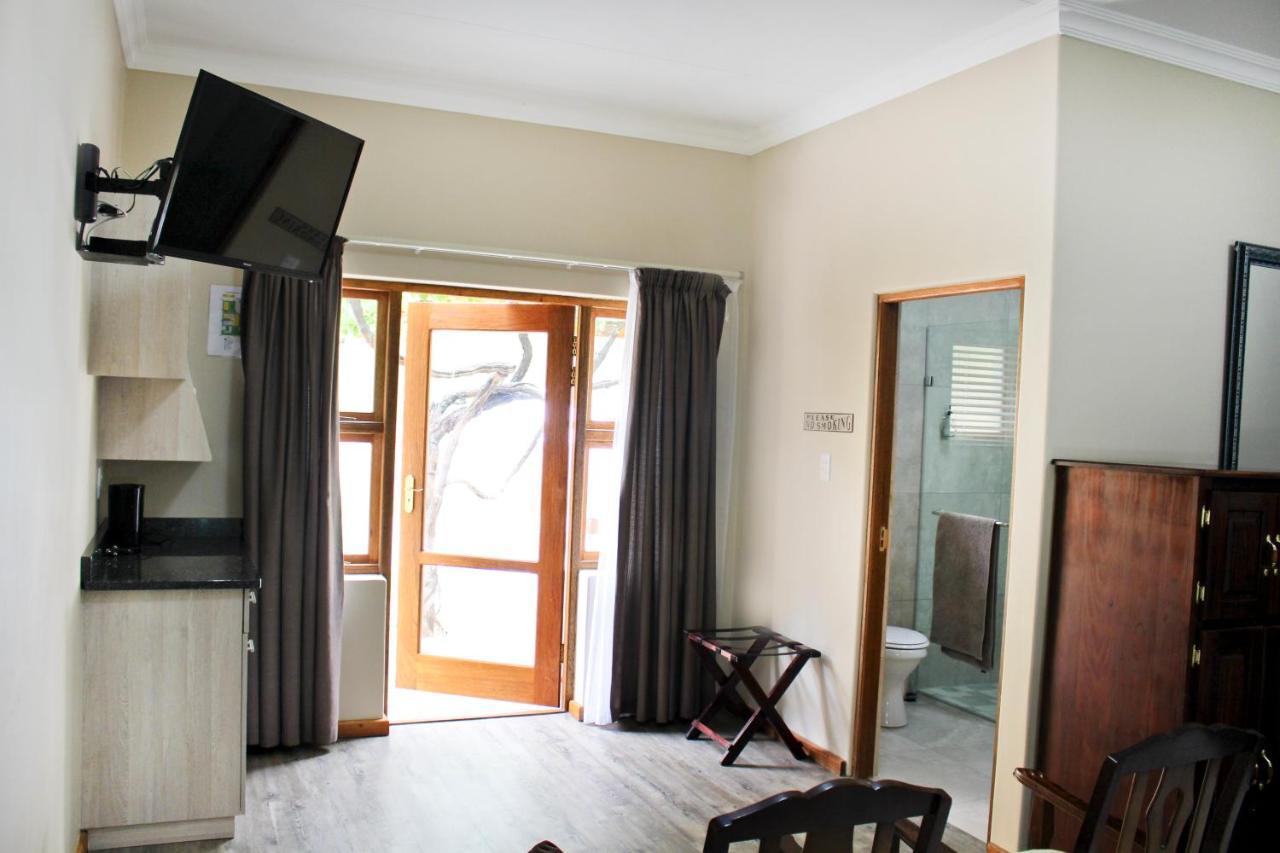 17 On Bird Guest House Beaufort West Bagian luar foto